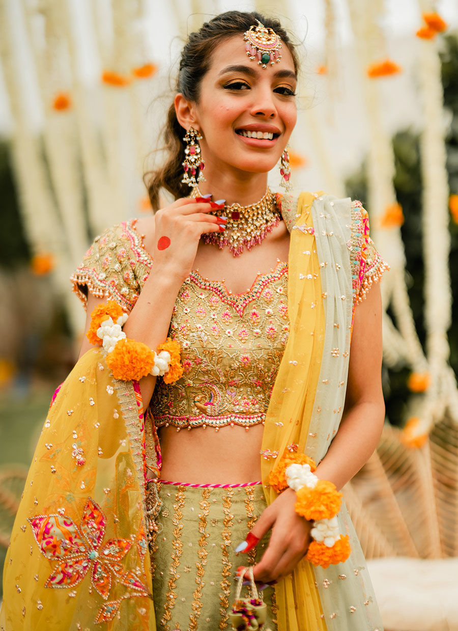 5 Haldi Ceremony Jewelry Sets: A Must-Have for Brides | KALKI Fashion  Stories
