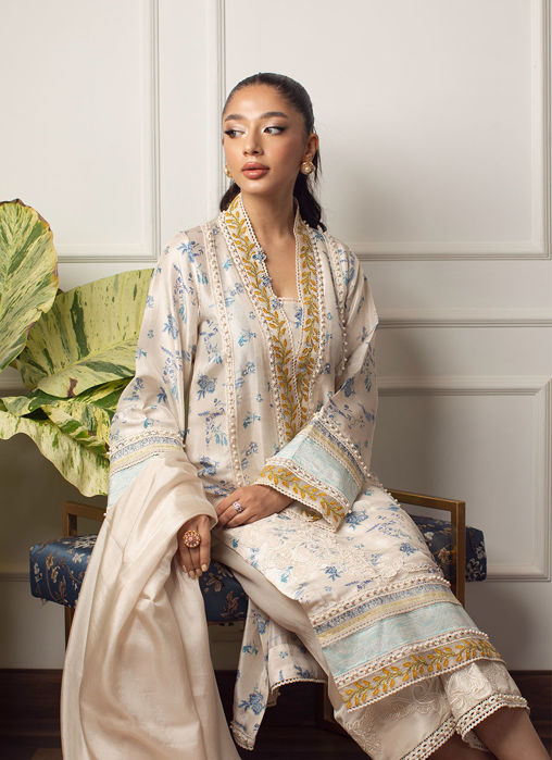 Farah Talib Aziz. Luxe silk pret