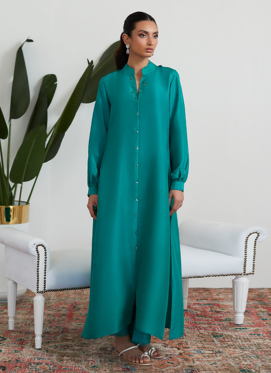 https://www.farahtalibaziz.com.pk/images/thumbs/0009876_cadmium-green-raw-silk-shirt.jpeg